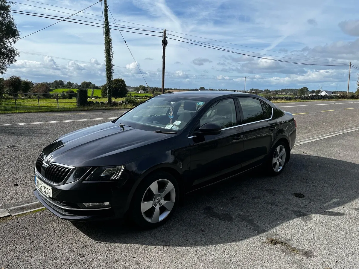 Skoda Octavia 1.6tdi Style - Image 2