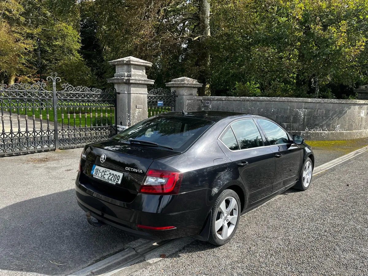 Skoda Octavia 1.6tdi Style - Image 3