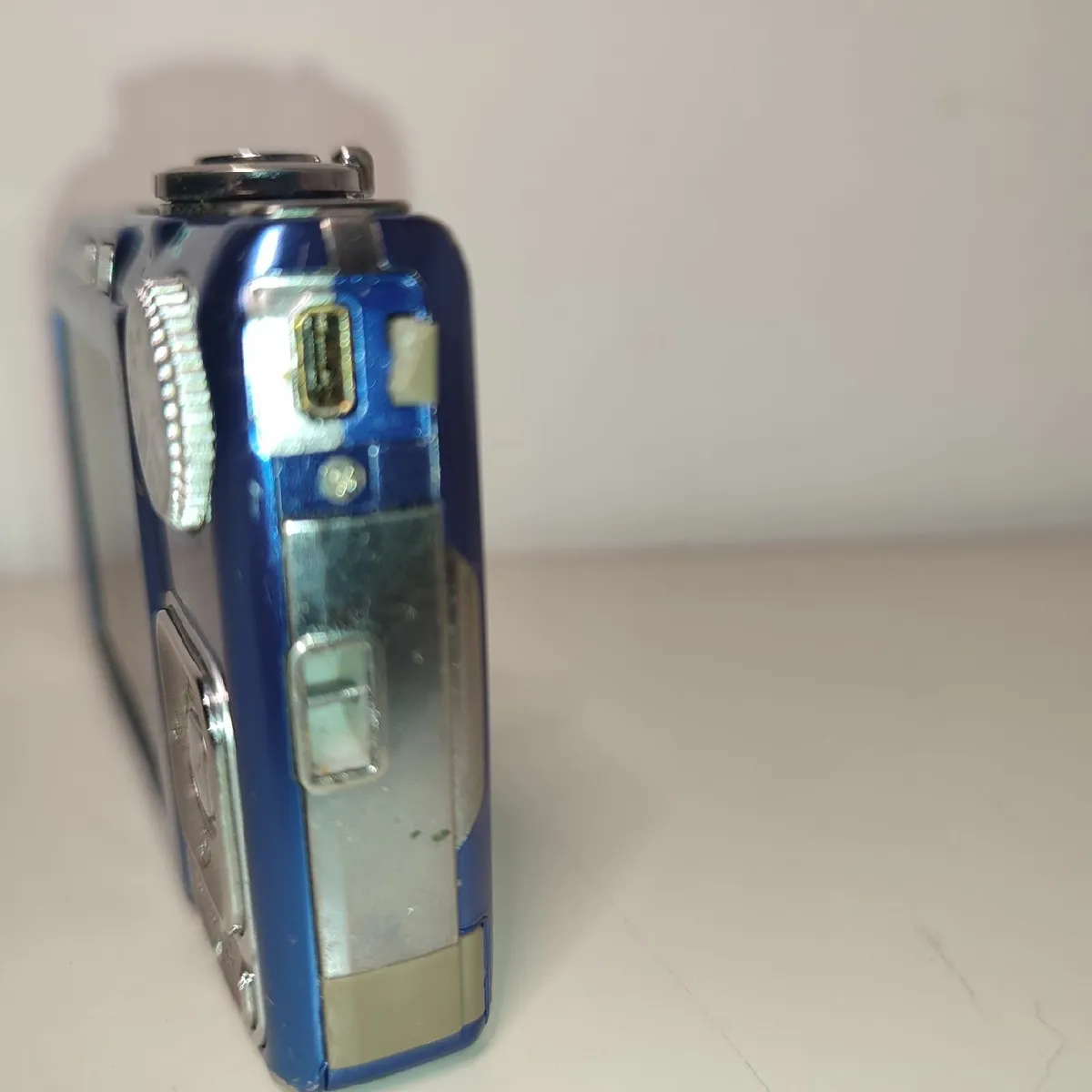 Olympus FE-280 Digital Compact Camera 8.0mp - Work - Image 4