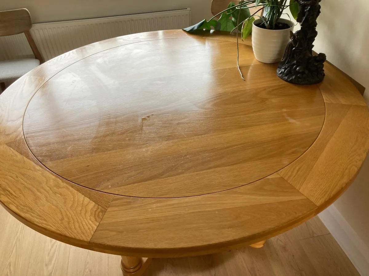 Solid Oak Table - Image 4