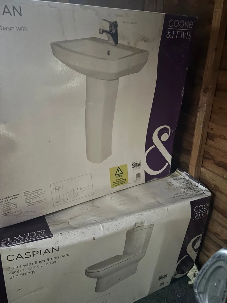 Toilet and sink - Image 2