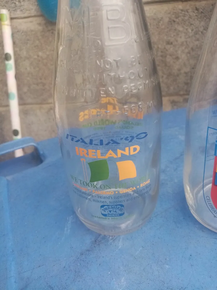 3 Collectable milk Bottles - Image 3