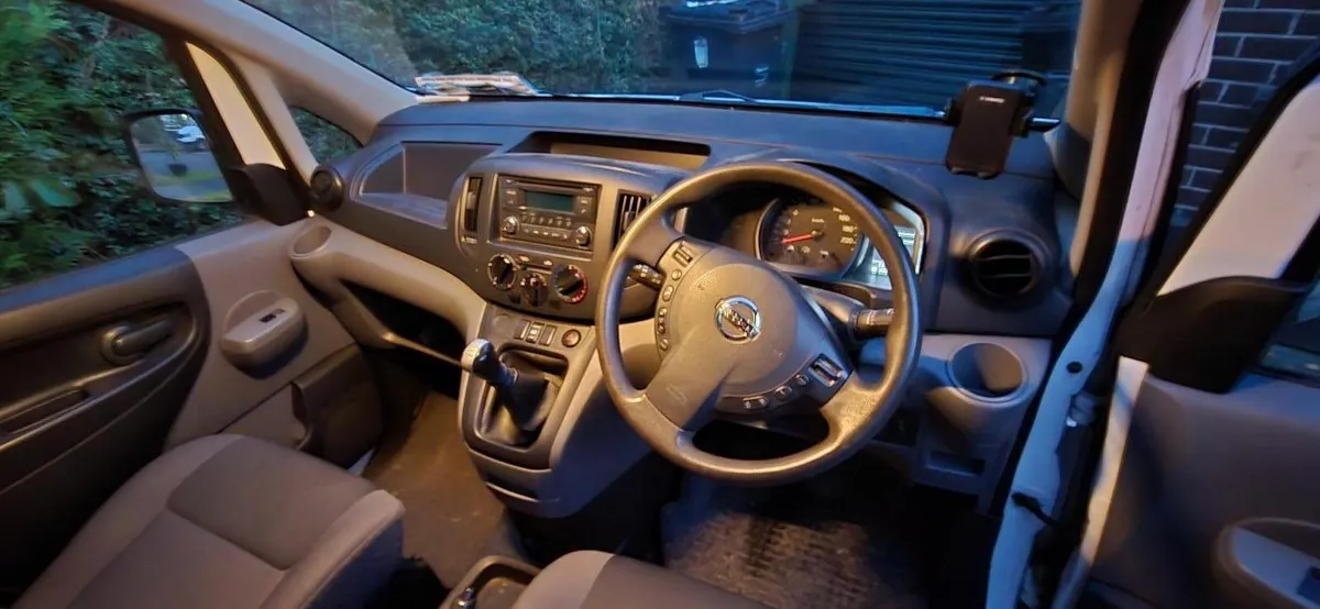 Nissan NV200 2013 - Image 2
