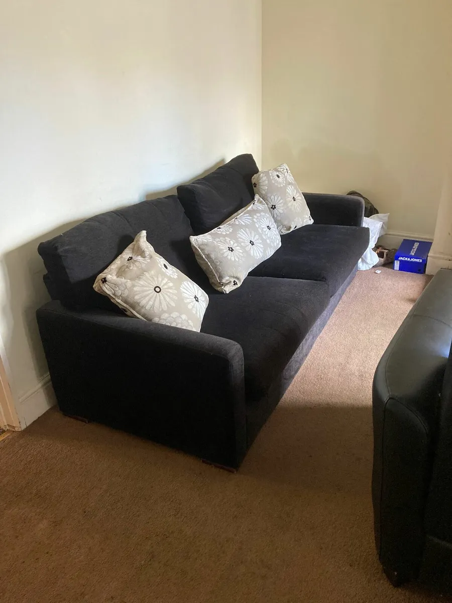 Sofa  and 2 armchairs - Image 1