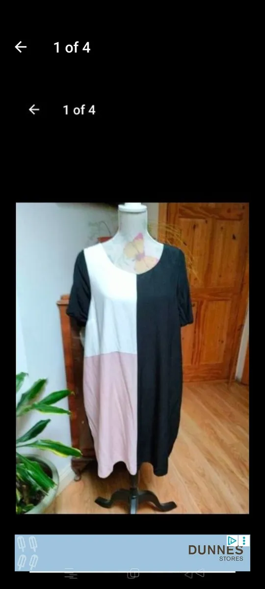 Ladies New look CURVES dress in block colour Black - Image 1