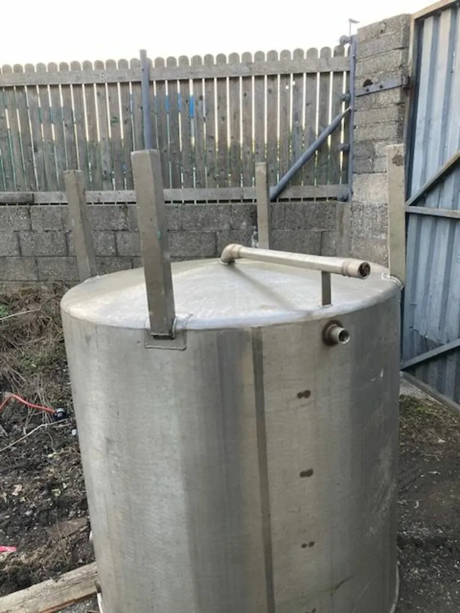 Stainless Steel Tank - Image 3