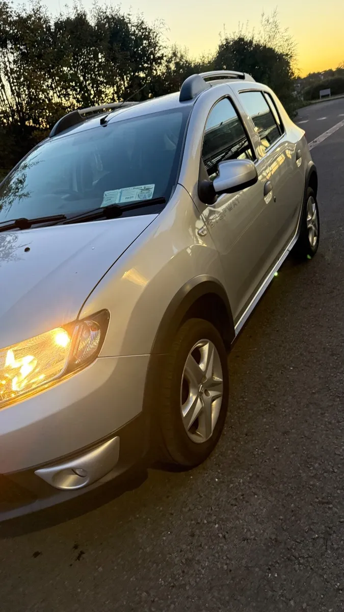 Dacia Sandero Stepway 2014 - Image 2