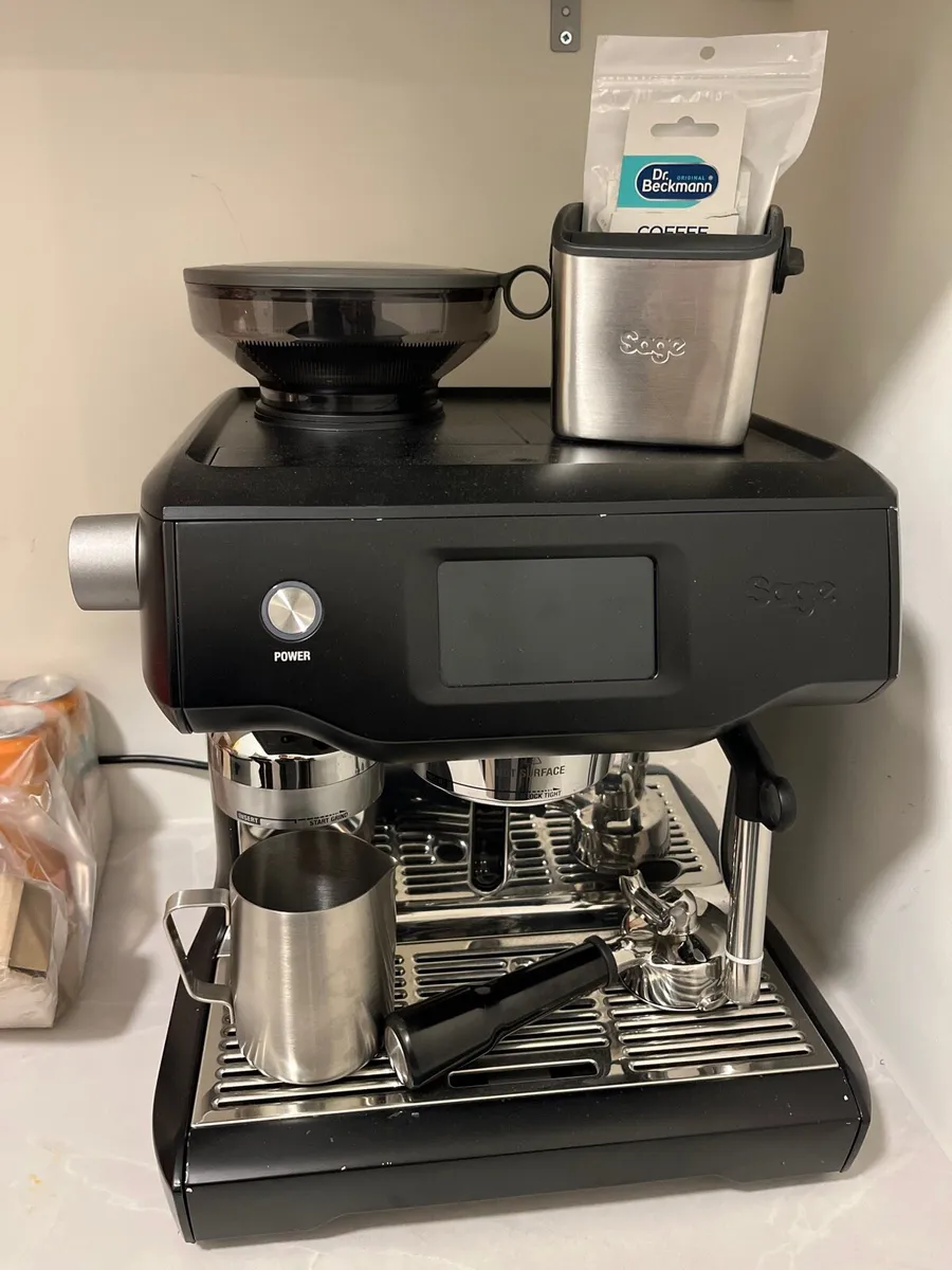 Sage Oracle Touch coffee machine - Image 2