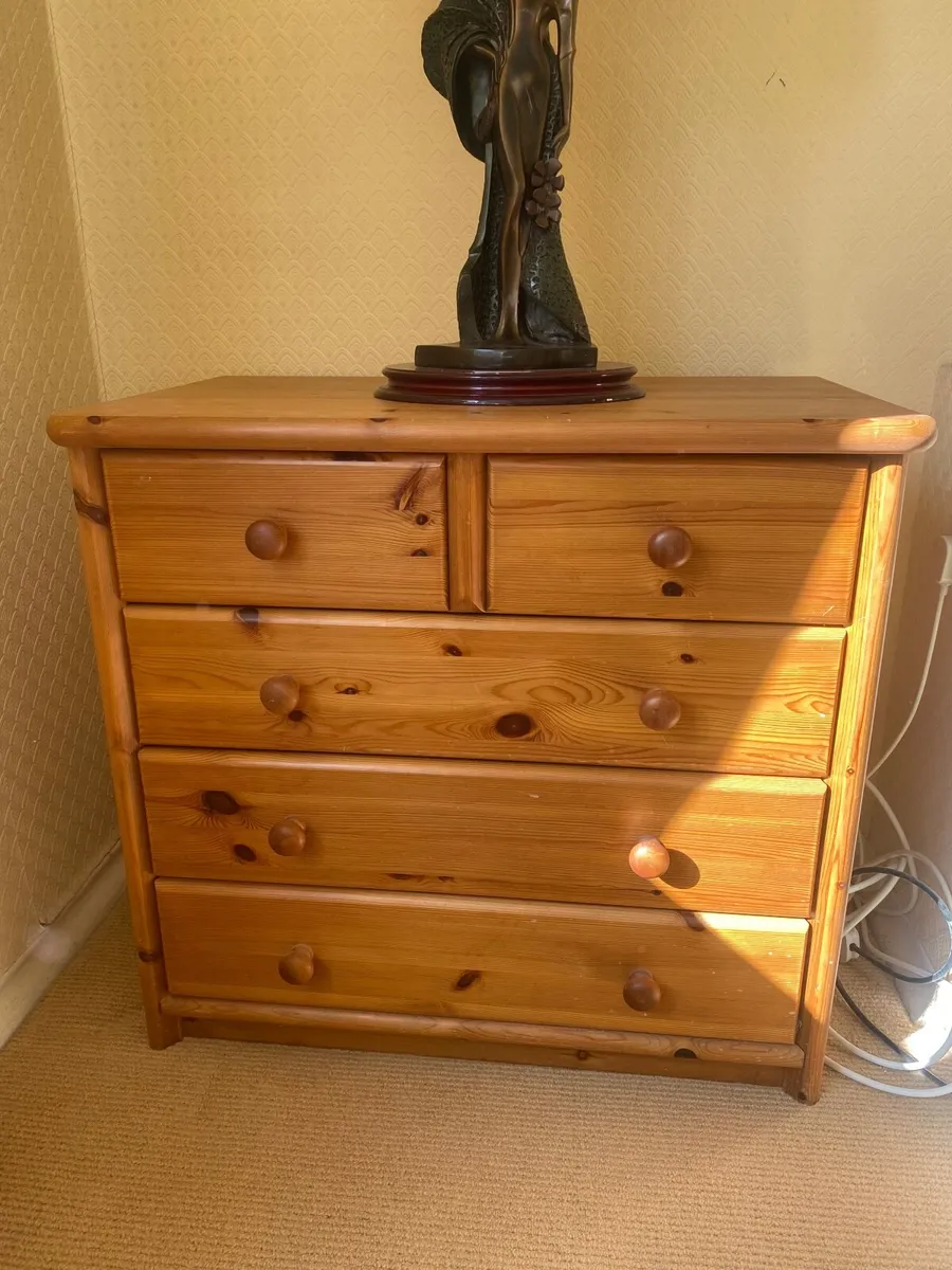 Drawers - Image 1