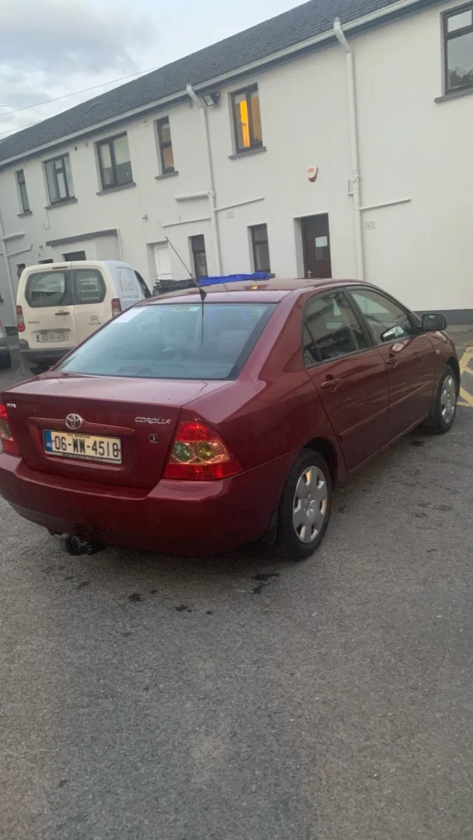 Car - Image 2