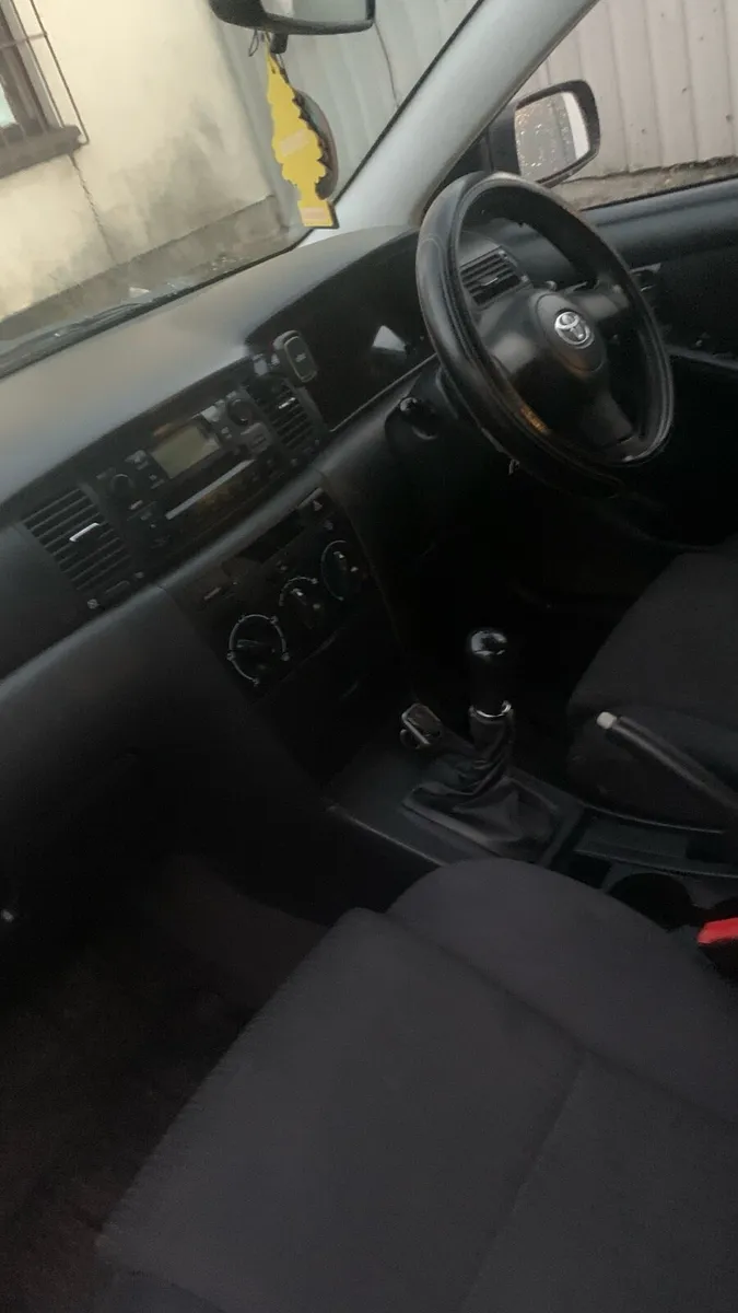 Car - Image 3