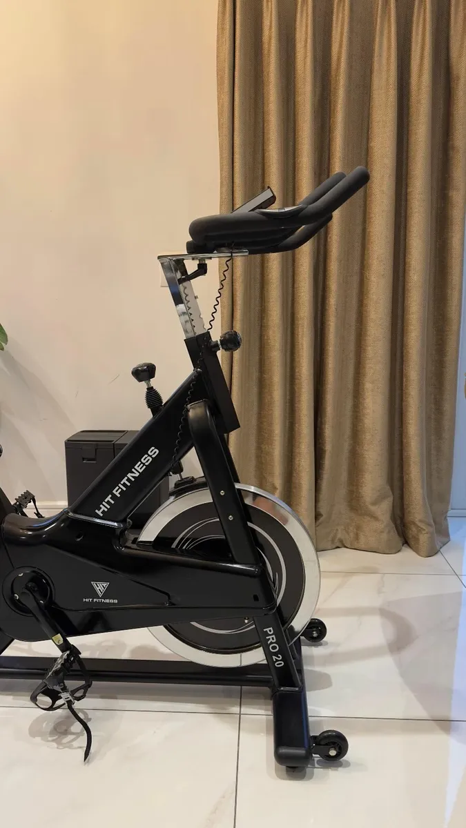 Hit Fitness G8 Exercise Bike - Image 2