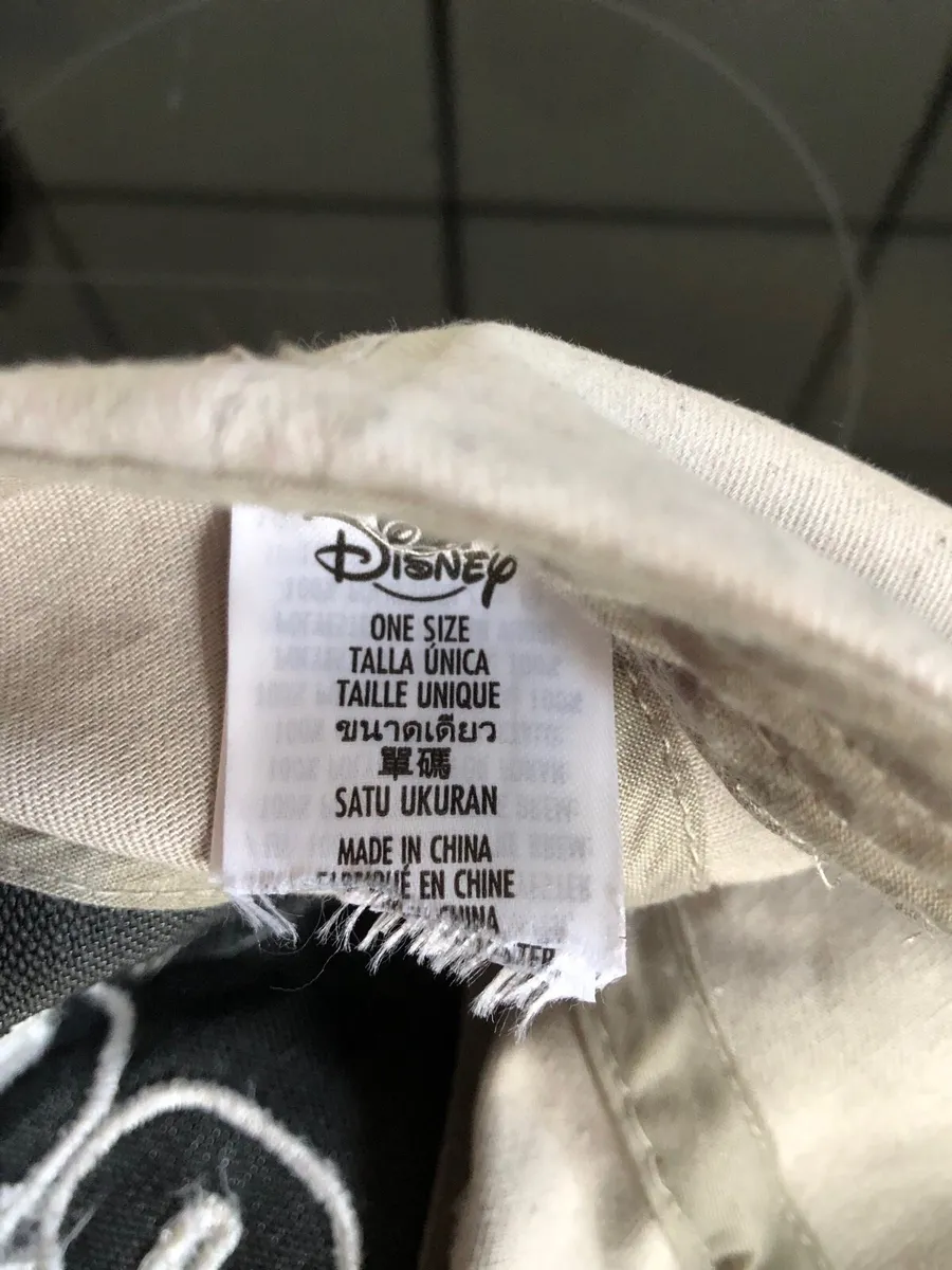 Mens Disney cap €10 - Image 2