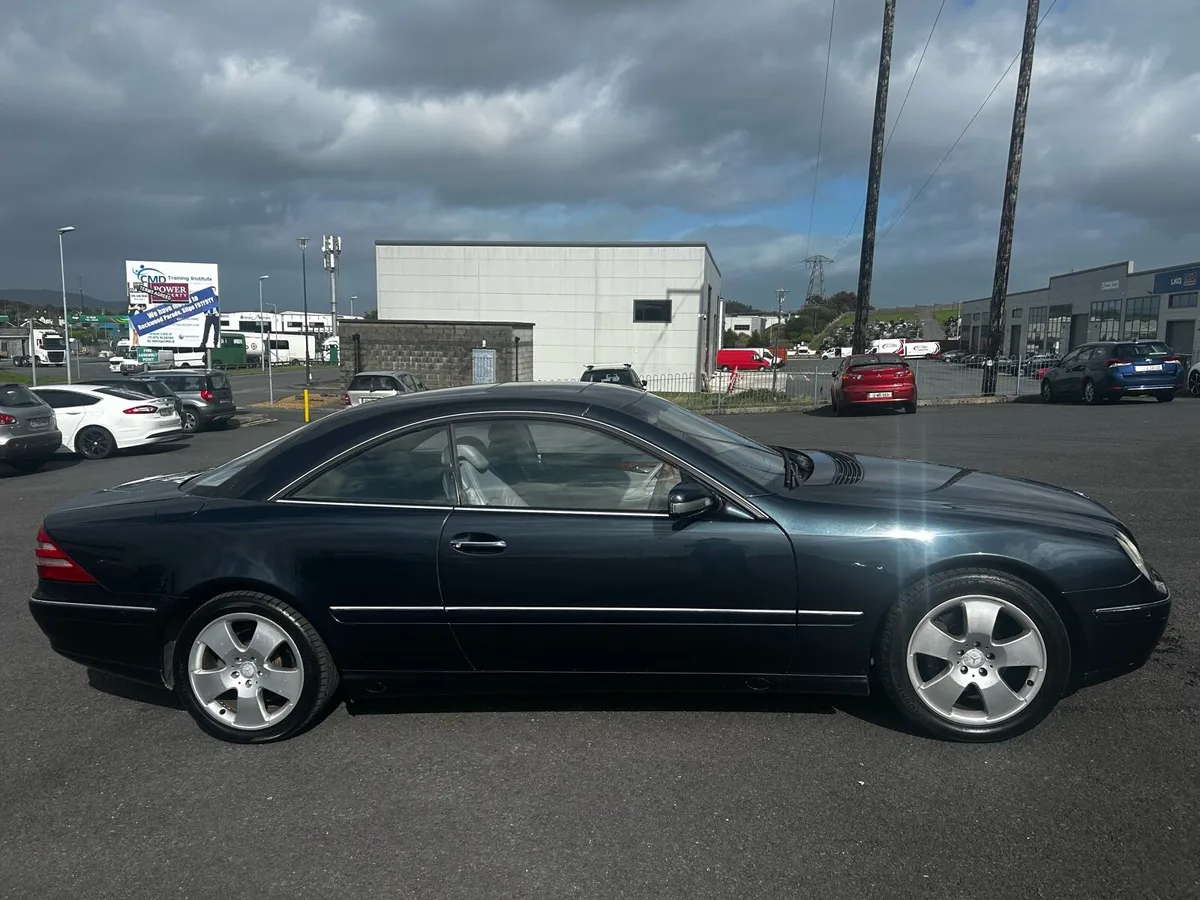 Mercedes CL500 - Image 2