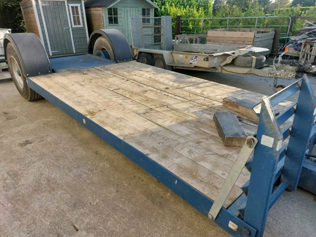 Low loader - Image 4