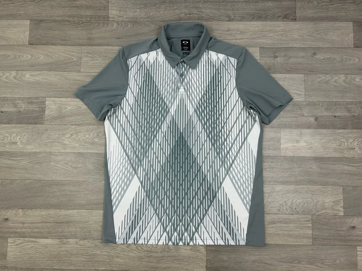 Oakley Golf Polo Shirt Mens Large - Image 1