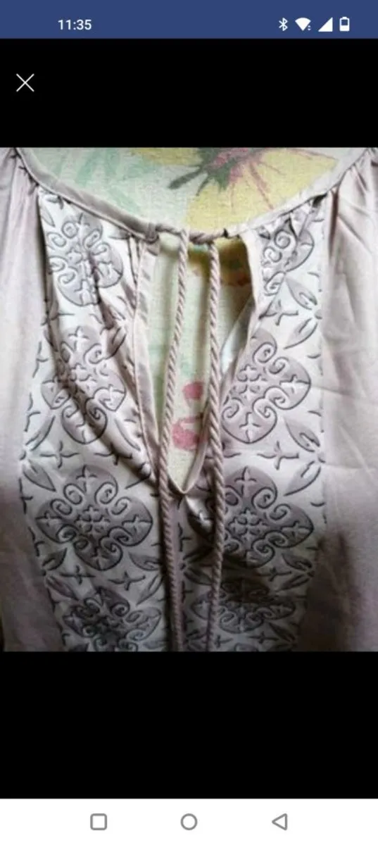 Ladies Pale pink top, new never worn. - Image 3