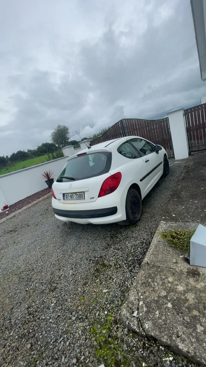 Peugeot 207 - Image 3