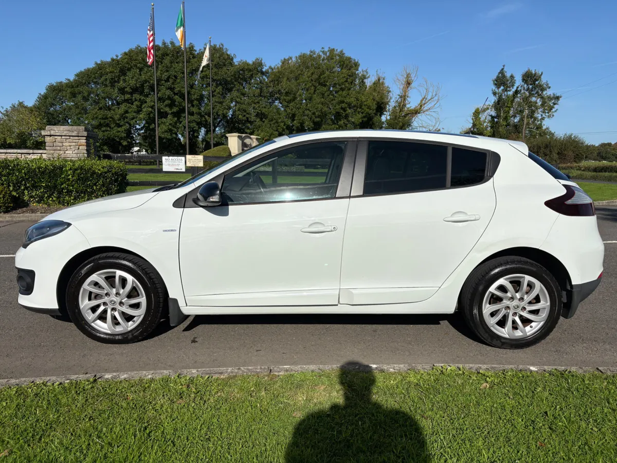 LOW MILEAGE LIMITED EDITION*HIGH SPEC* - Image 4