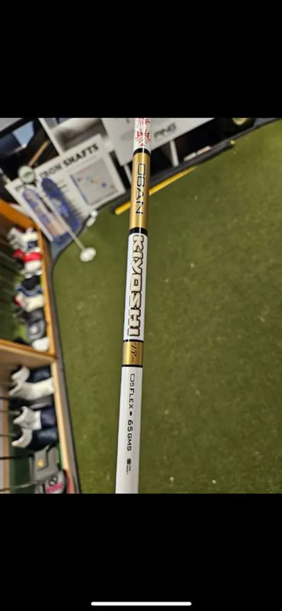 Titleist GT3 Like New - Image 4