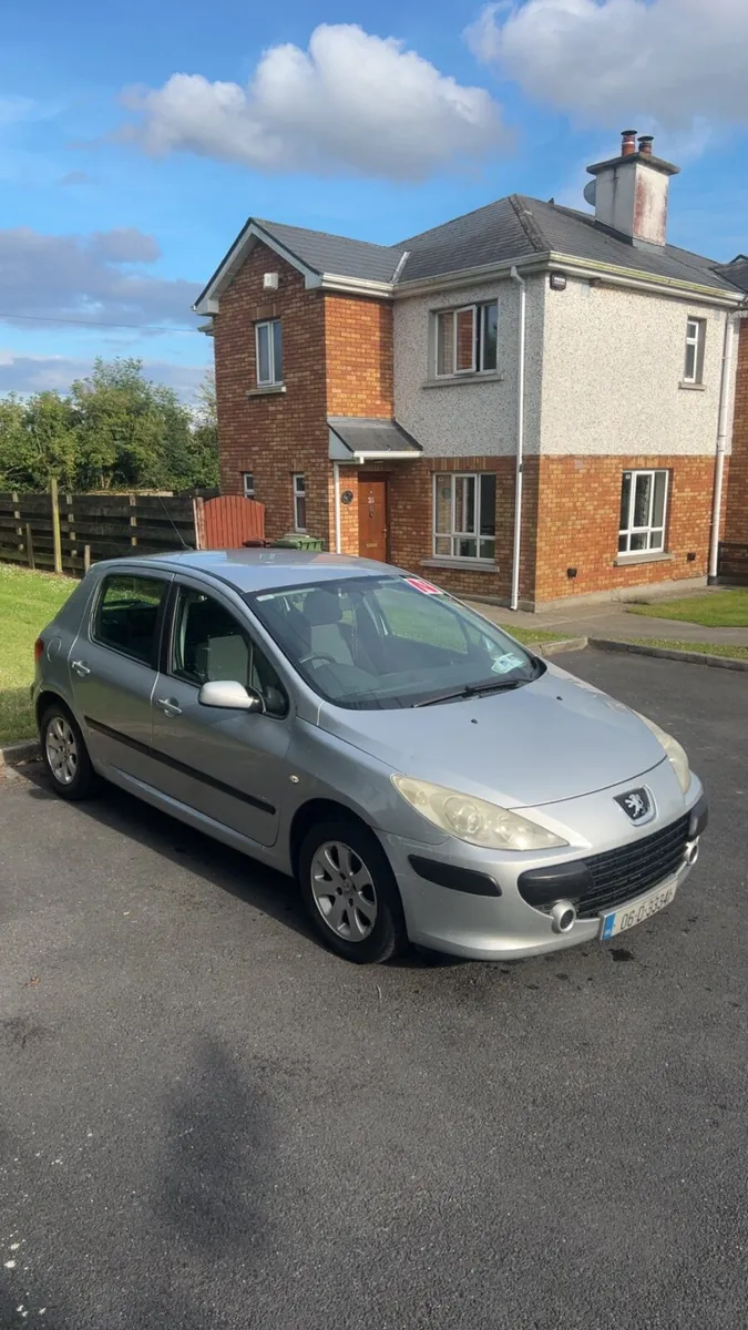 Peugeot 307 hatchback - Image 2