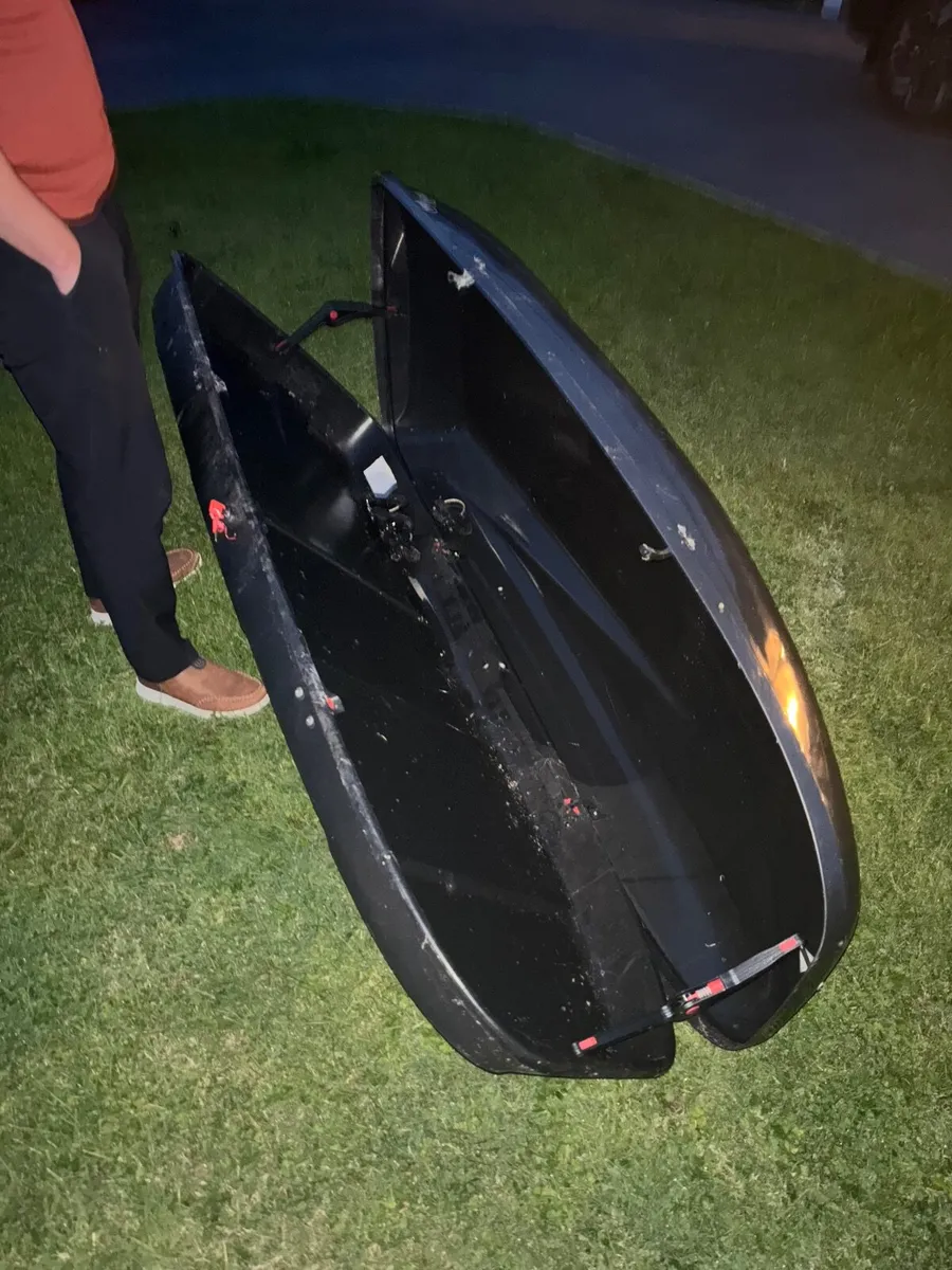 Kia Roof Box 390 Litre *open to offers - Image 4