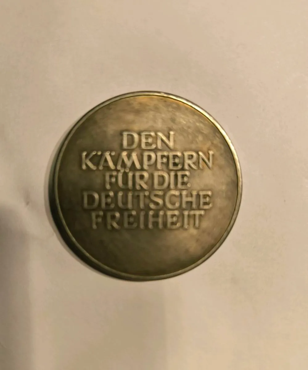 1935 German 5 ReichMark coins ×3 - Image 4