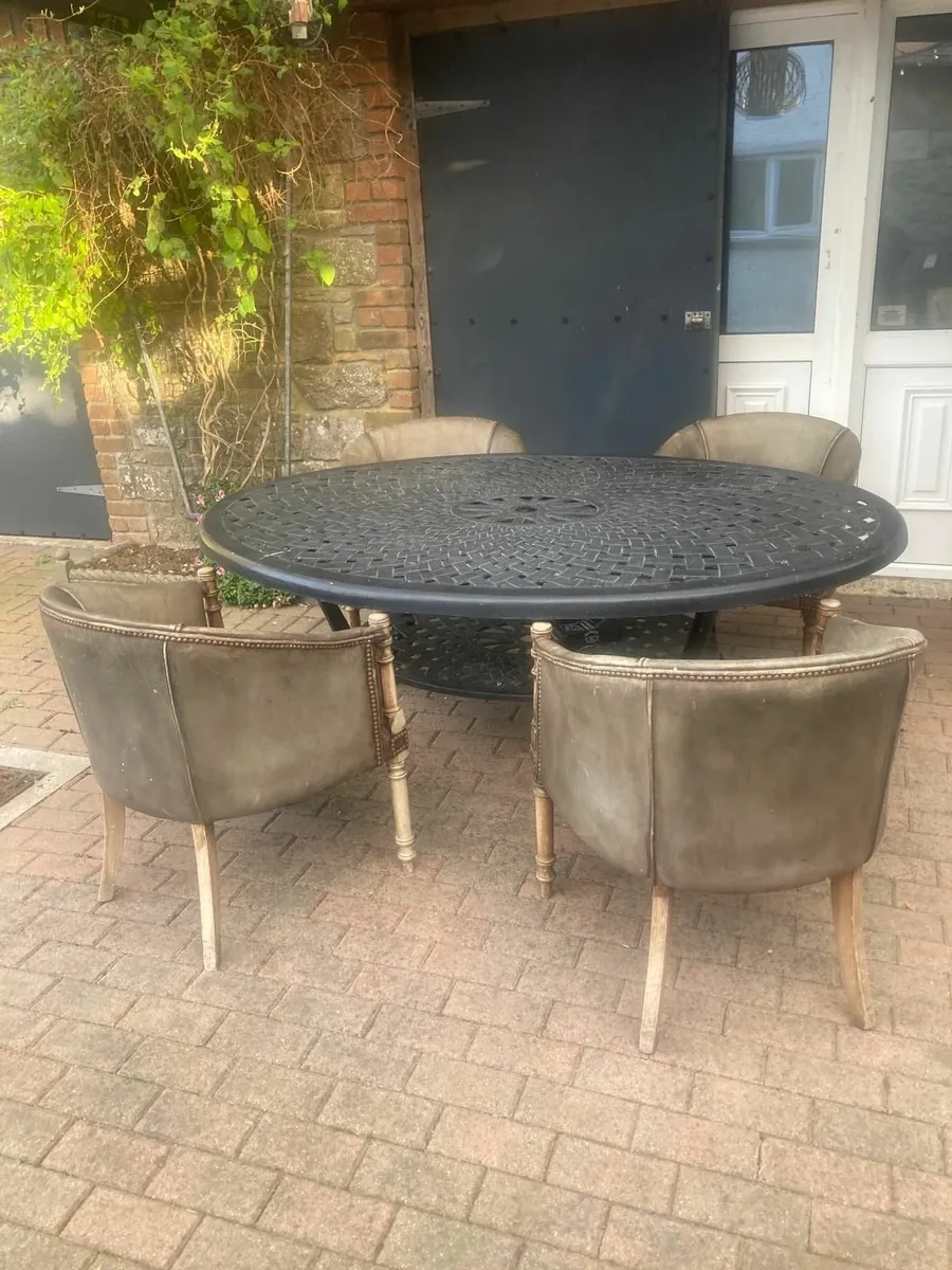 Outdoor Furniture Set - Image 1