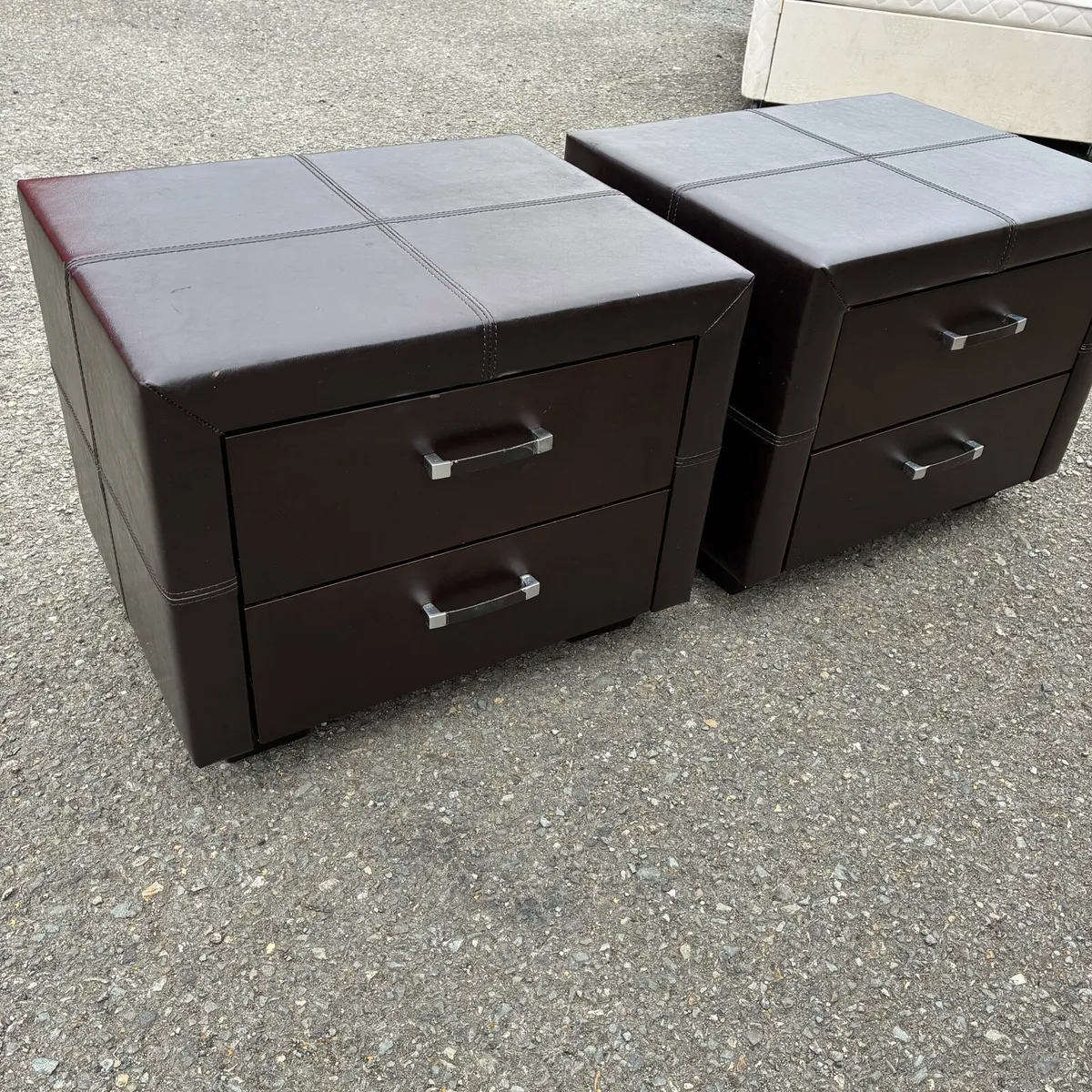 Two Lockers brown leather - Image 3