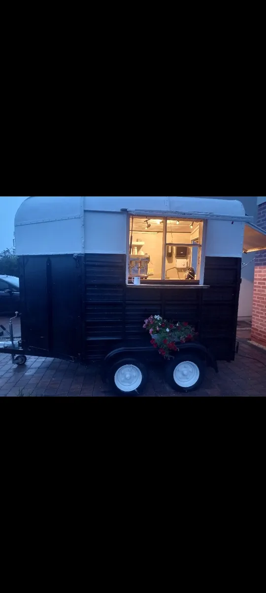 Horsebox Catering Trailer - Image 1