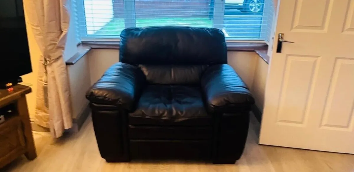 1 seater & 3 seater couch for sale Limerick City - Image 1