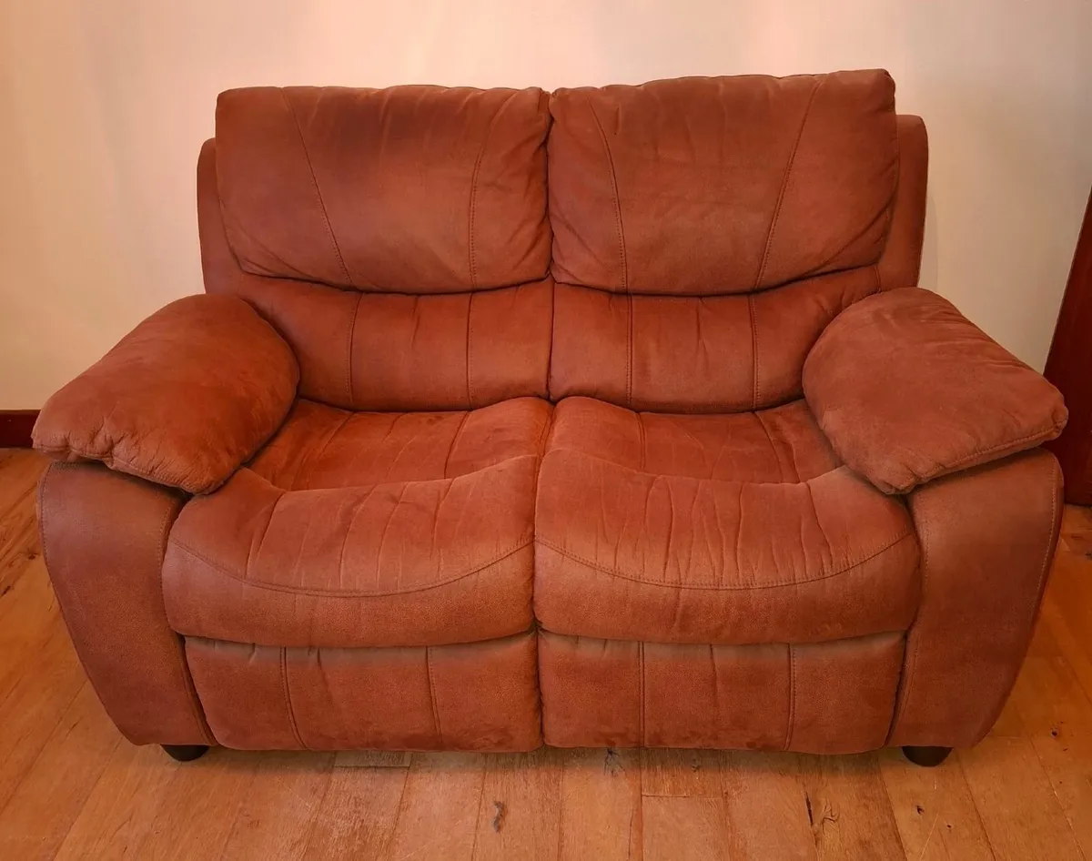 2 Seater couch ( non reclining)