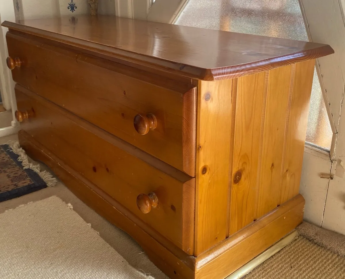Chest - Image 1