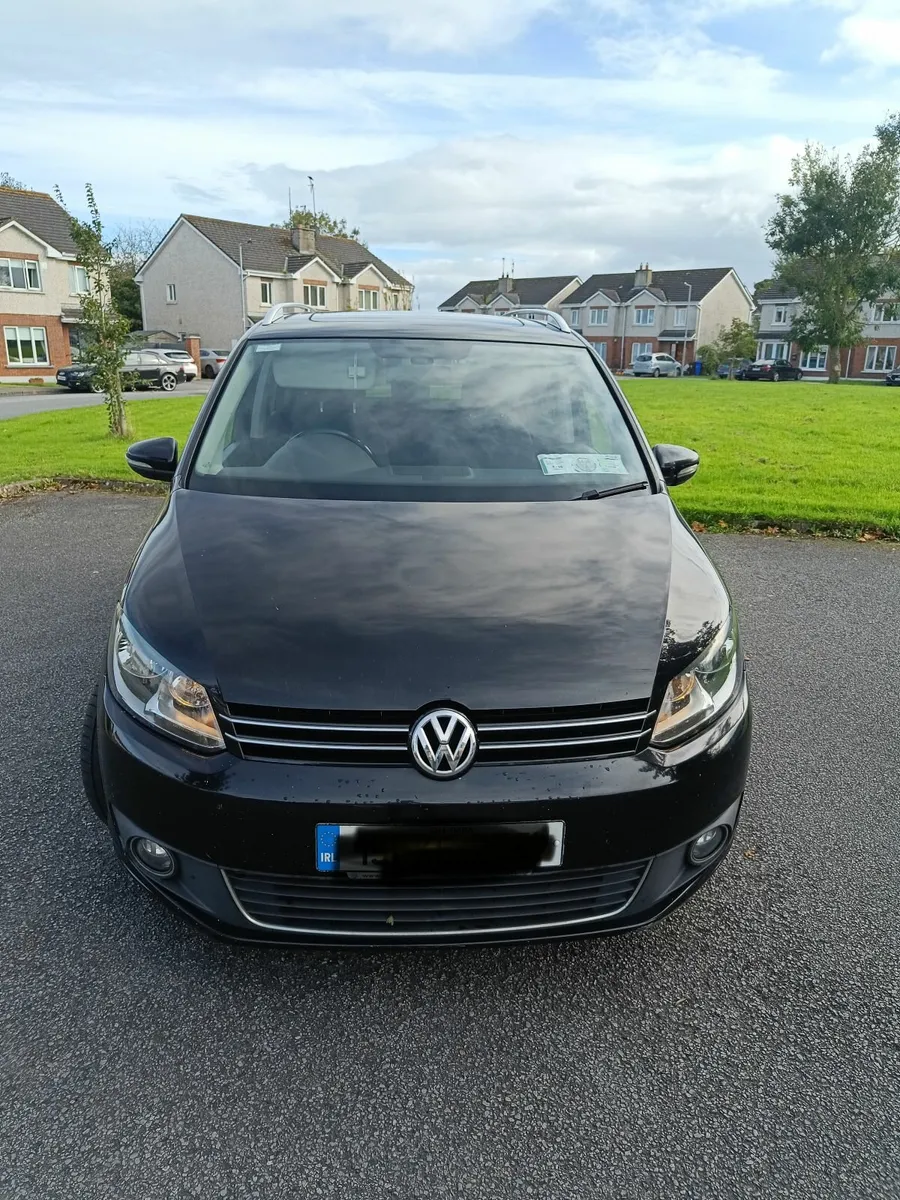 2015 VW Touran High Line Blue Motion 2.0L Diesel - Image 2