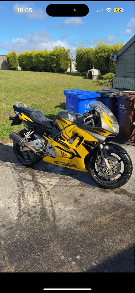 1997 Honda CBR 600 F3 - Image 1