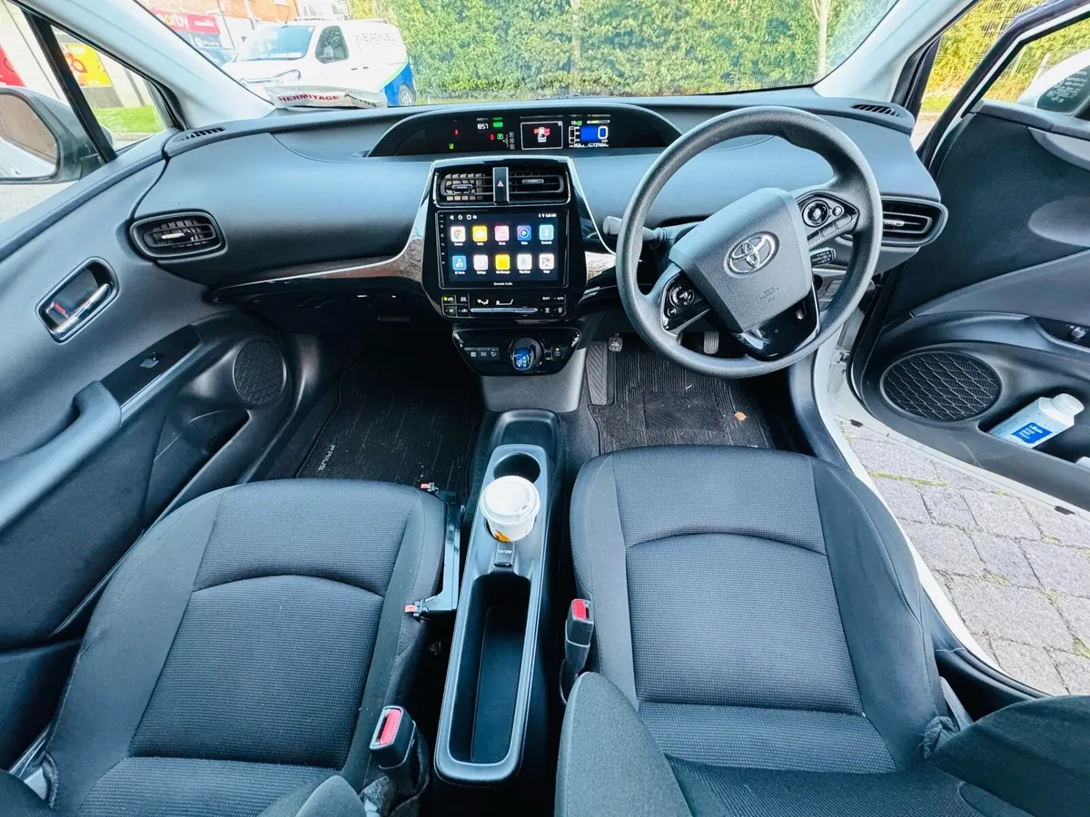 Good Spec Prius Excellent Condition Quick Sale 🔥 - Image 2