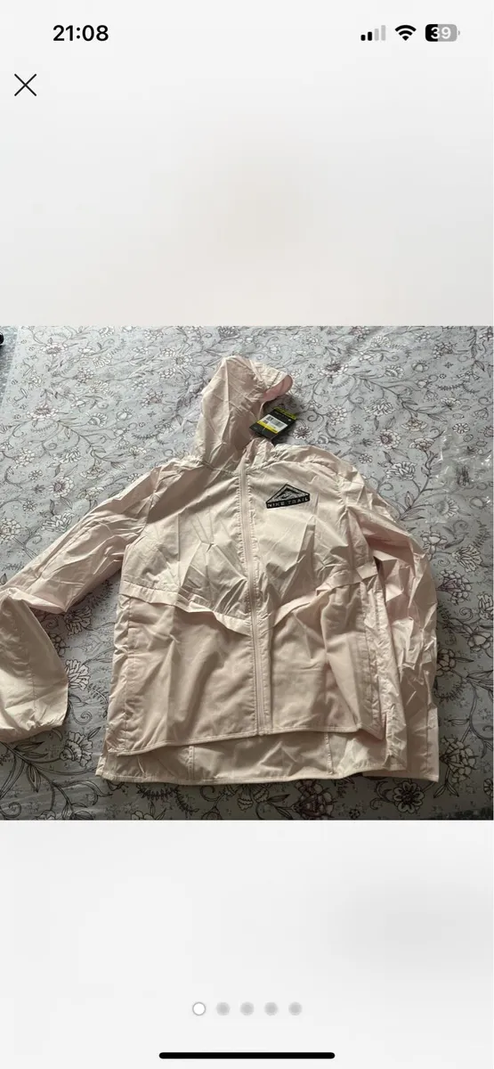 Nike Trail Jacket - Image 2