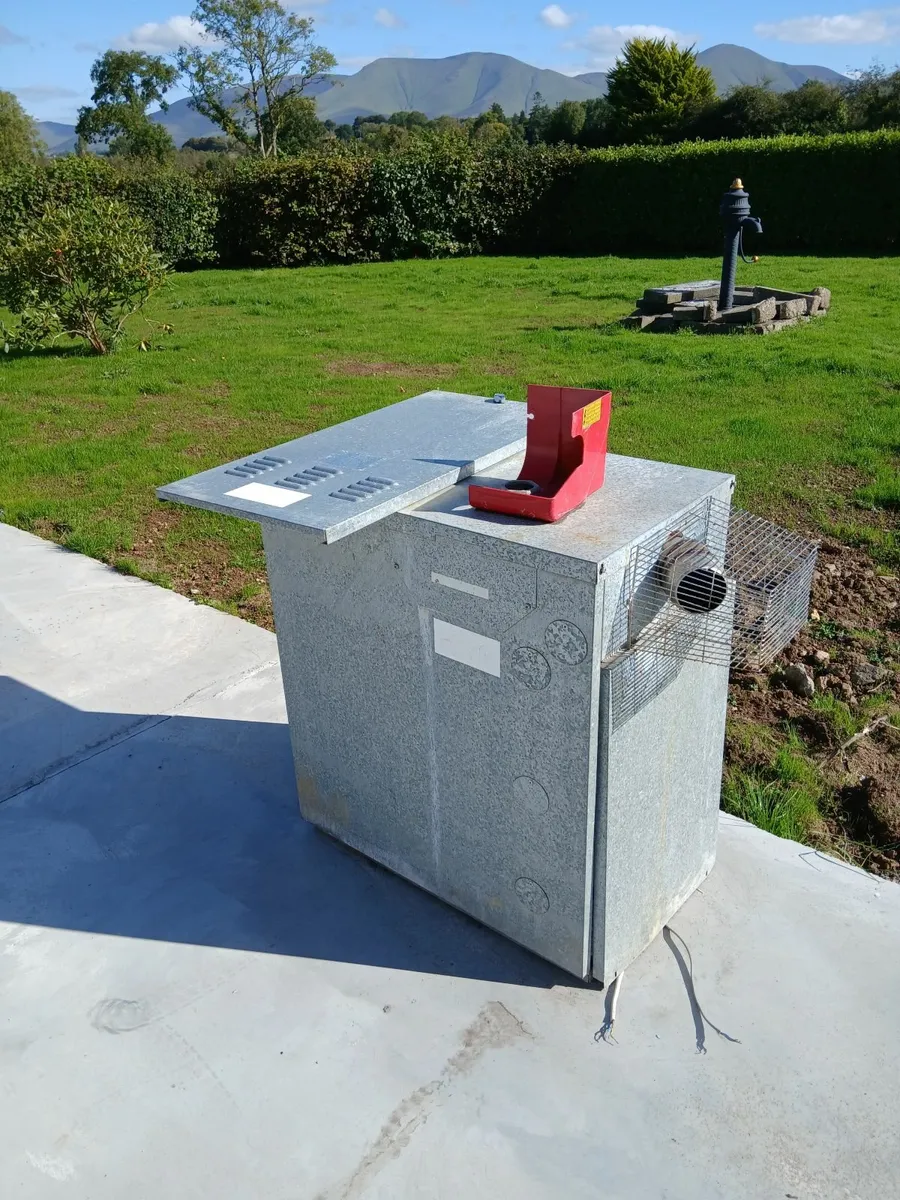 Oil boiler - Image 1