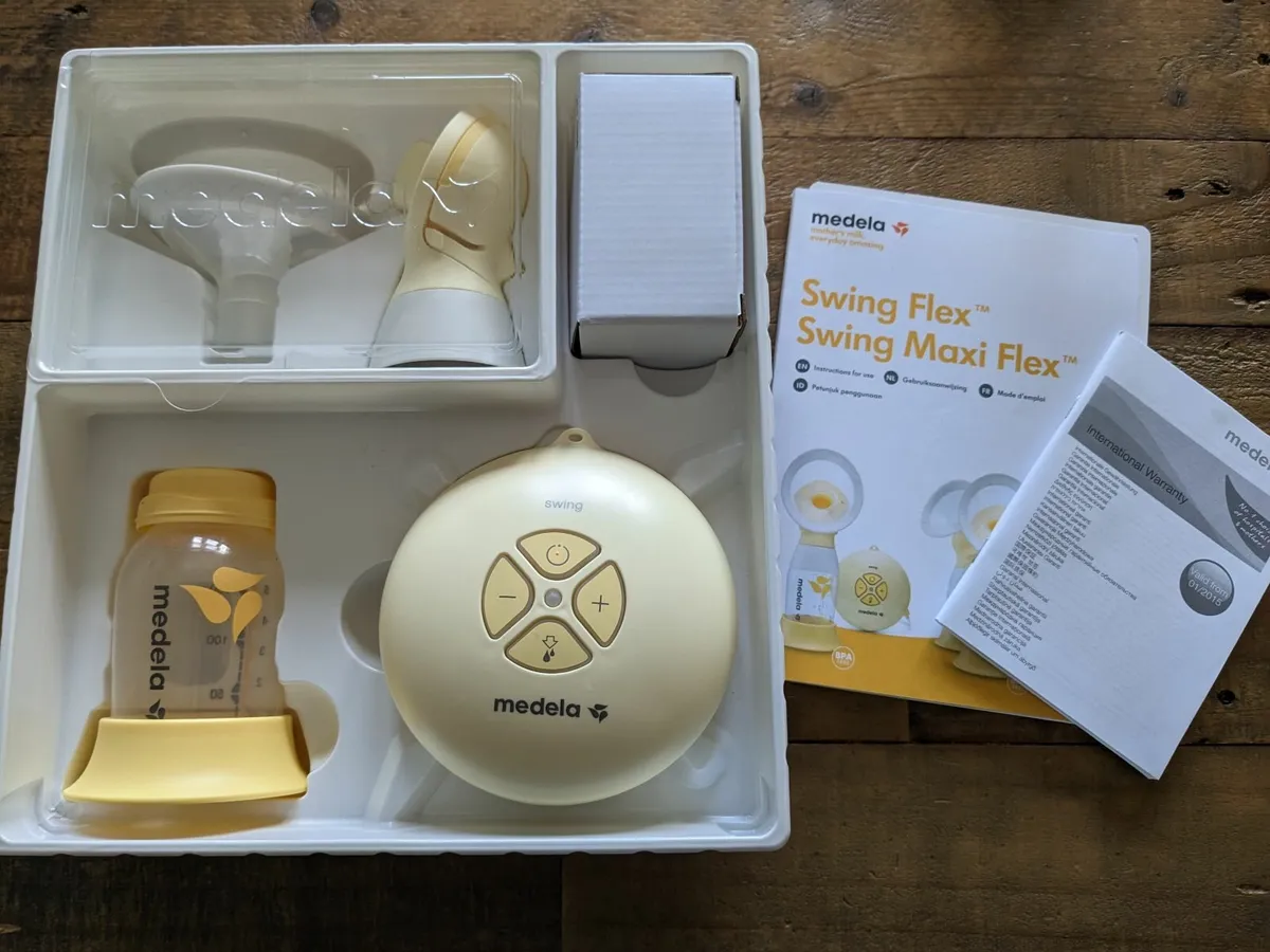Medela Swing Flex Electric Breast Pump - Image 2