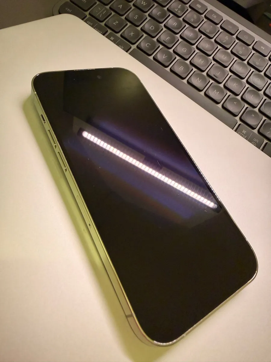 White iPhone 14 Pro – 128GB – Perfect Condition - Image 3