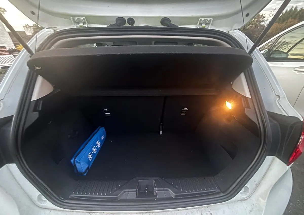 Ford Fiesta 2018 - Image 4