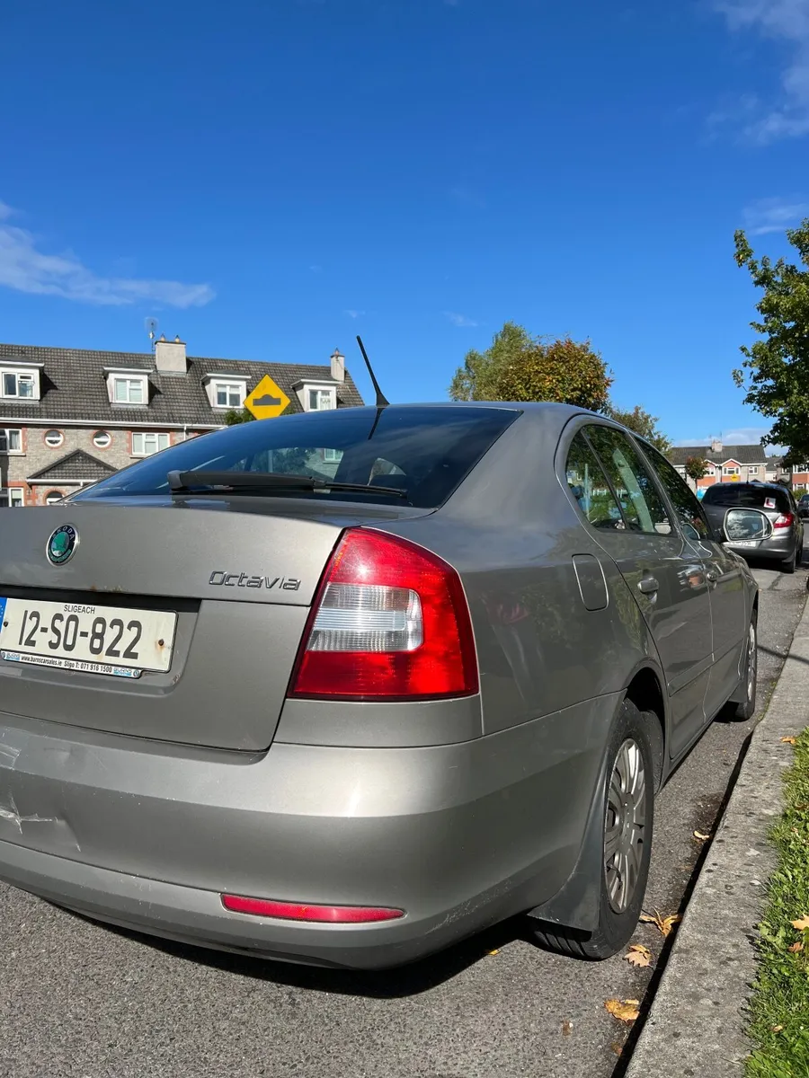 Skoda Octavia 2012 - Image 2