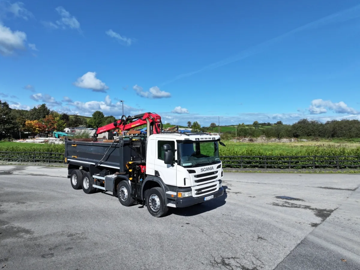 2015 Scania P410 8x4 Grab Wagon. Ref No: 2547 - Image 1
