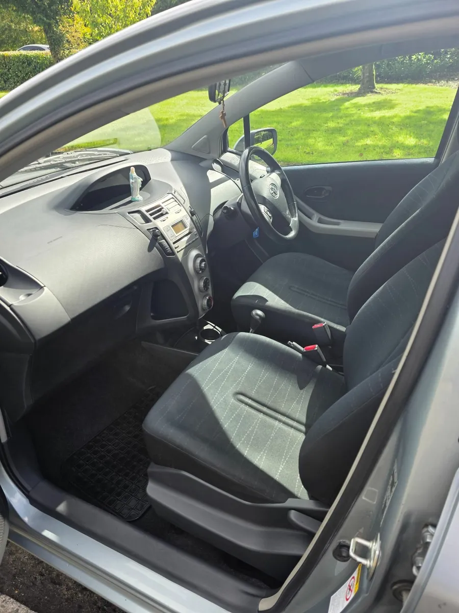 Toyota Yaris 2007 Automatic 1.0 L Petrol - Image 2