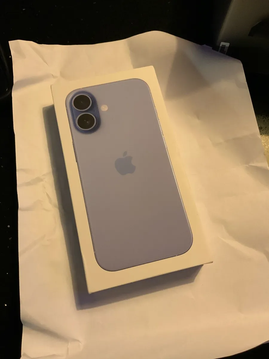 iPhone 14 128gb Quadlock Case - Image 1