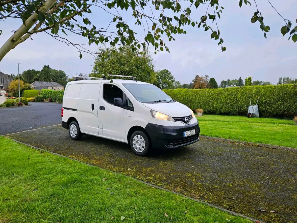 💥MINT 13 NISSAN NV200 FRESH CVRT AND TAX💥 - Image 1