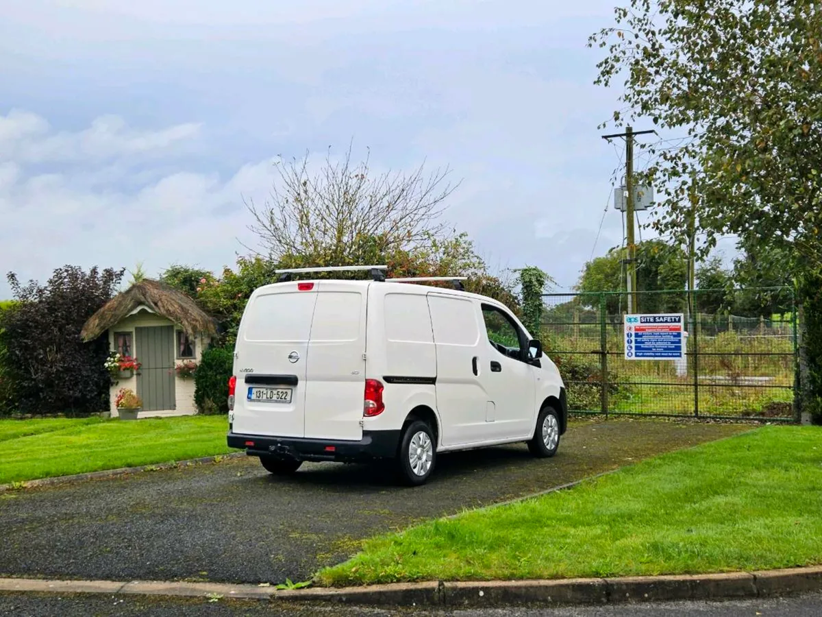 💥MINT 13 NISSAN NV200 FRESH CVRT AND TAX💥 - Image 4