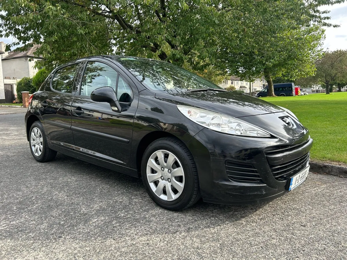 2011 Peugeot 207 S 1.4 // New NCT // €2950 - Image 1