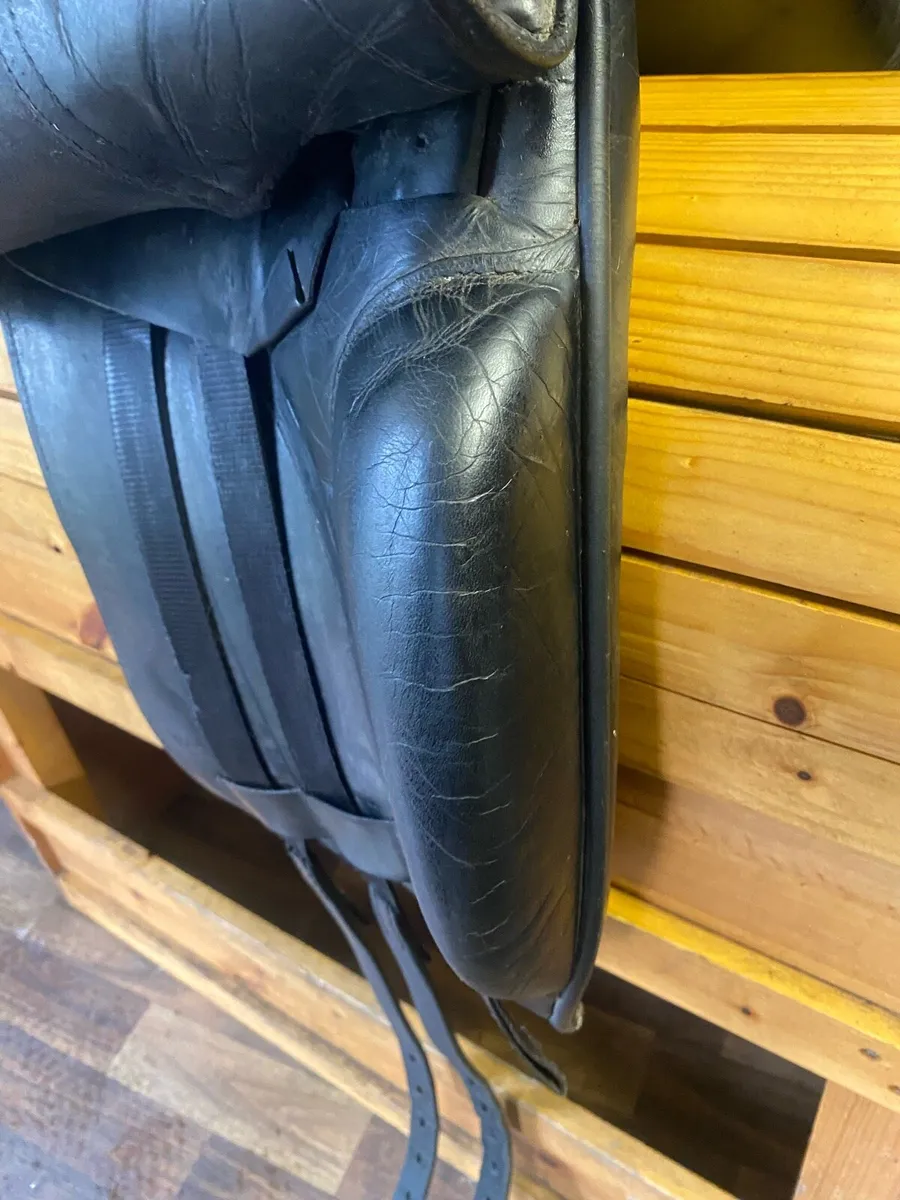 Albion brown Leather dressage saddle - Image 4