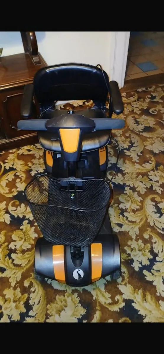 mobility equipment and elderly care - Image 1